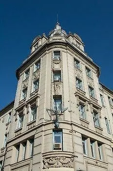 Grand Aranybika Дебрецен