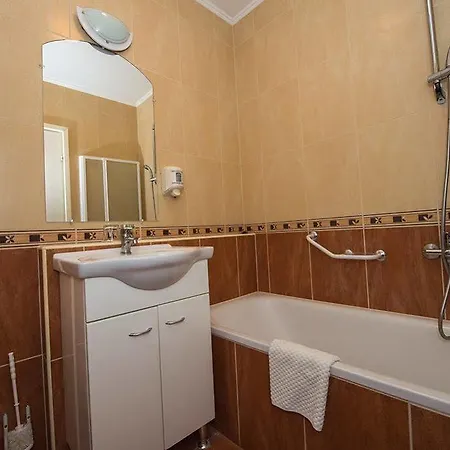 Отель Grand Aranybika Дебрецен
