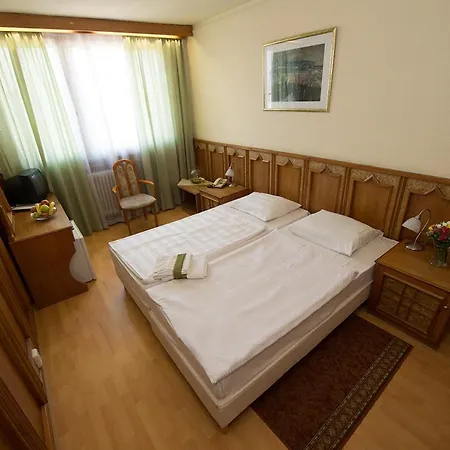 Grand Aranybika
