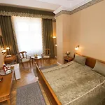 Grand Aranybika Debrecen
