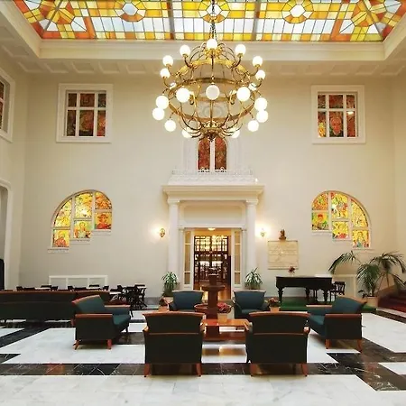 Grand Aranybika