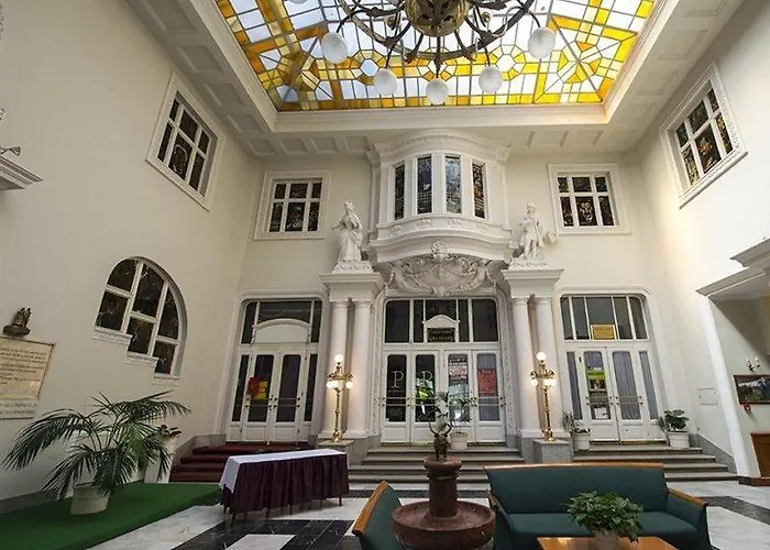 Grand Aranybika Hotel 3*